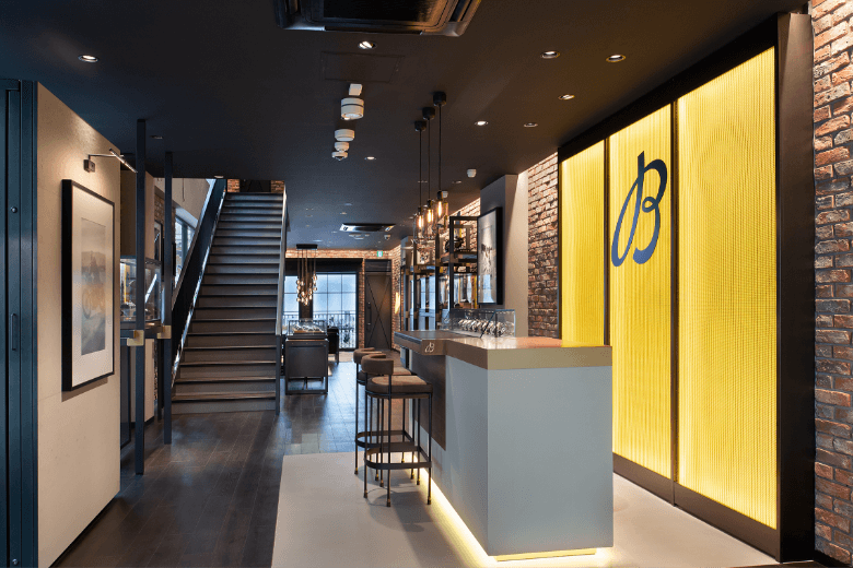 本物を知る人が、ここに集まる。